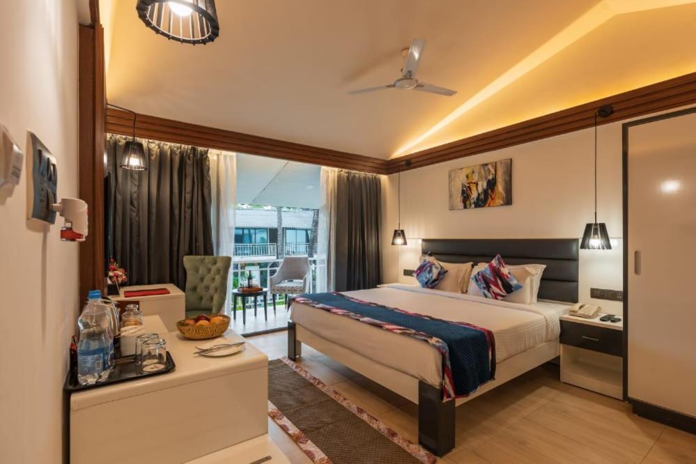 Foxoso La Beach Resort & Spa กัวเก่า ภายนอก รูปภาพ